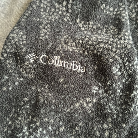 Columbia light-weight fleece (women’s XS) - Picture 6 of 6